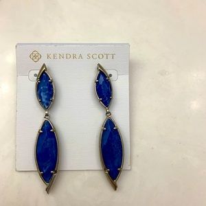 Kendra Scott royal blue earrings